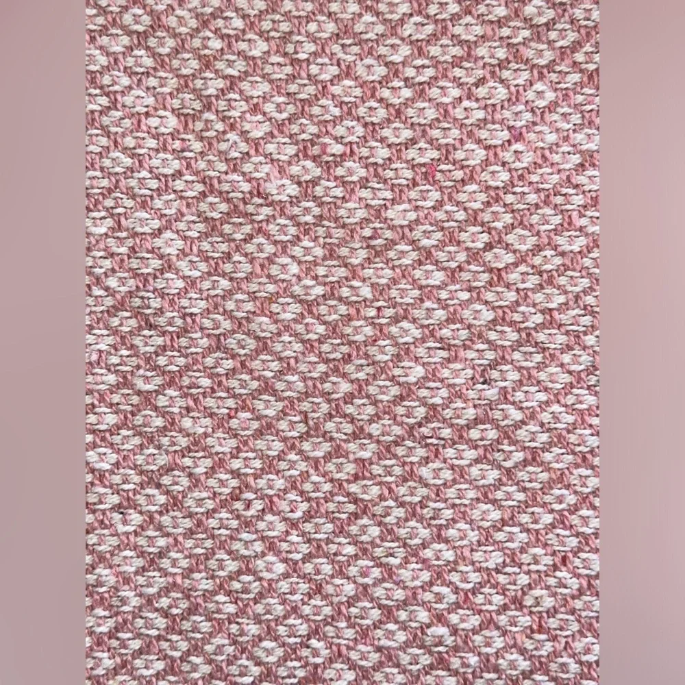 Pink Cotton Woven Design Fringe Area Rug 4x5 Indoor/Outdoor Rugs, Picnic - Picture 2 of 6